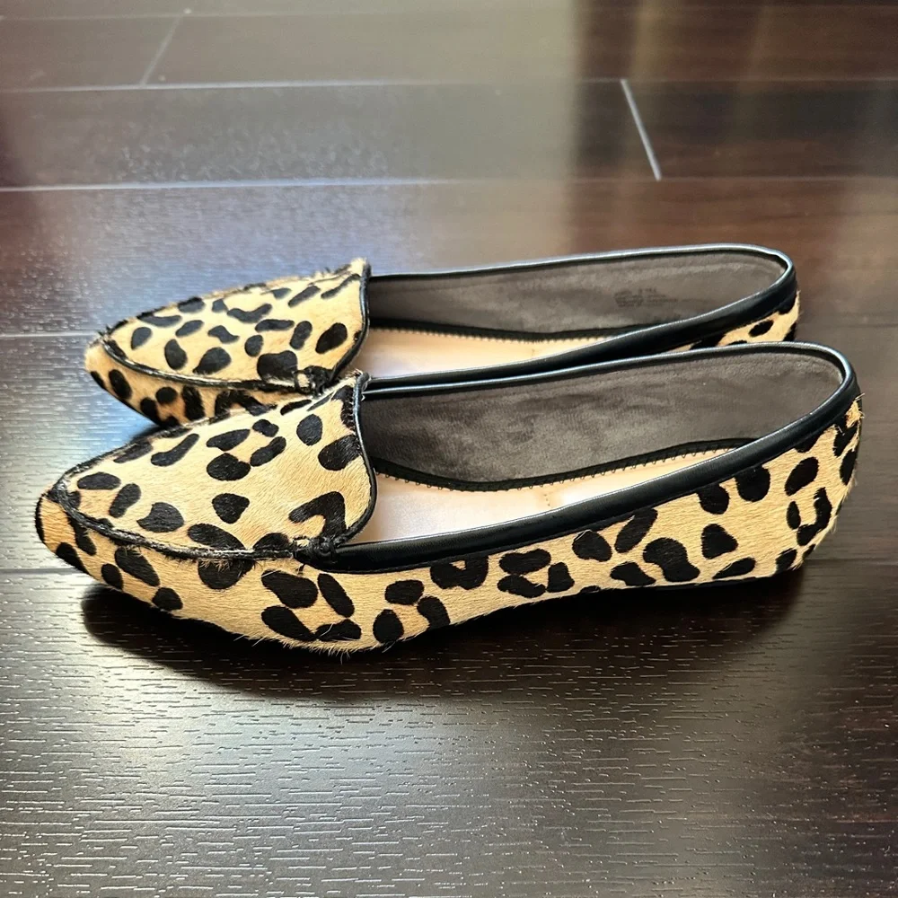 Kelly & Katie Leopard Print Flats - Picture 3 of 6